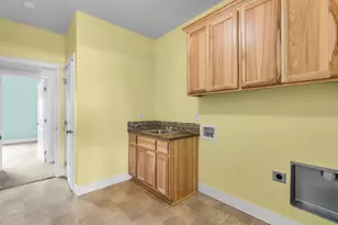 630 E A St, Culver, OR 97734 - Photo 35