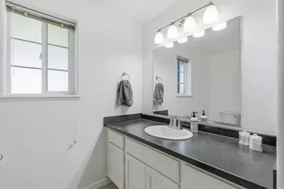 8008 Thunderhead Avenue, White City, OR 97503 - Photo 17
