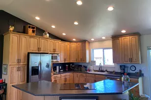93300 Pike Ln, Lakeview, OR 97630 - Photo 11