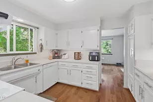 178 Bluebell Ln, Grants Pass, OR 97527 - Photo 9