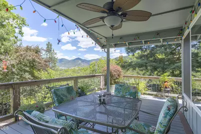178 Bluebell Lane, Grants Pass, OR 97527 - Photo 1