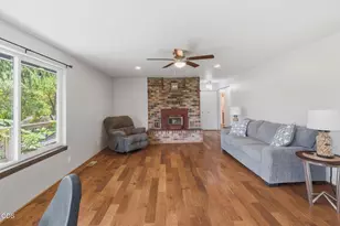 178 Bluebell Ln, Grants Pass, OR 97527 - Photo 7