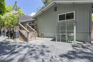 178 Bluebell Ln, Grants Pass, OR 97527 - Photo 43