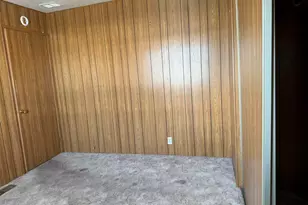 301 Freeman Rd, Central Point, OR 97502 - Photo 19