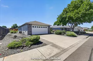 2618 Rabun Way, Central Point, OR 97502 - Photo 5