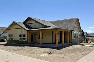 1077 SE Fescue Ln, Madras, OR 97741 - Photo 3