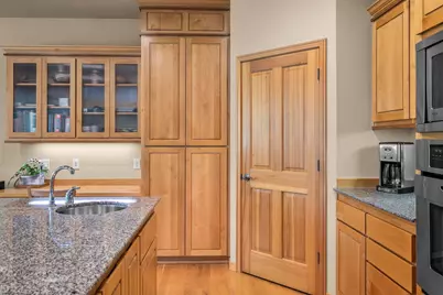 19574 Green Lakes Loop, Bend, OR 97702 - Photo 11