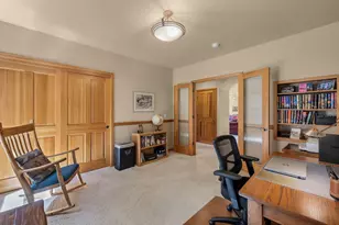 19574 Green Lakes Loop, Bend, OR 97702 - Photo 23