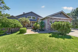 1601 Frank Hill Rd, Ashland, OR 97520 - Photo 3