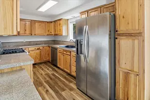 1650 SW 16th St, Redmond, OR 97756 - Photo 7