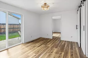 1650 SW 16th St, Redmond, OR 97756 - Photo 9