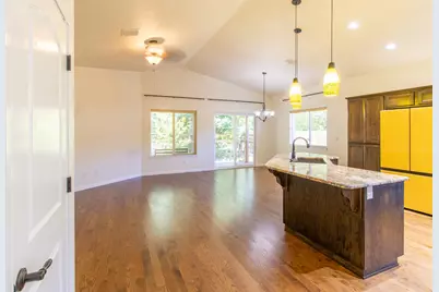 337 Cedar Ridge Drive, Cave Junction, OR 97523 - Photo 9