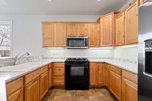 1726 NW Cliffside Way, Redmond, OR 97756 - Photo 13