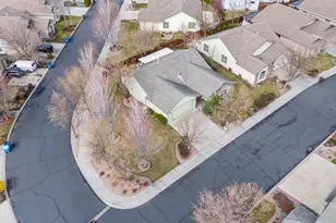 1726 NW Cliffside Way, Redmond, OR 97756 - Photo 35