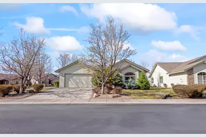 1726 NW Cliff Side Way, Redmond, OR 97756 - Photo 1
