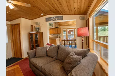 [Address not provided], Ashland, OR 97520 - Photo 7