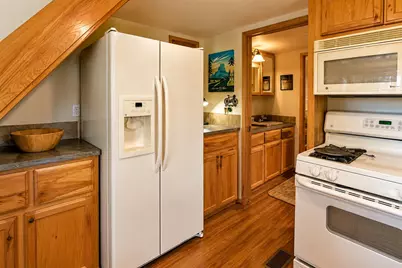 [Address not provided], Ashland, OR 97520 - Photo 11