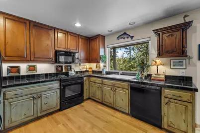 60655 River Bend Drive, Bend, OR 97702 - Photo 21