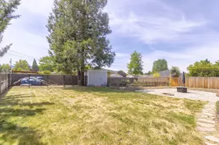 196 Nadine Ln, Central Point, OR 97502 - Photo 39