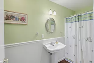 196 Nadine Ln, Central Point, OR 97502 - Photo 7