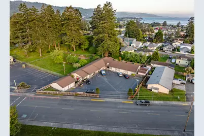 542 Pacific Avenue, Brookings, OR 97415 - Photo 7