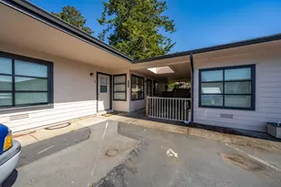 542 Pacific Ave, Brookings, OR 97415 - Photo 21