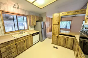 20735 Valentine St, Bend, OR 97701 - Photo 11