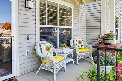 818 Pavilion Place, Ashland, OR 97520 - Photo 7