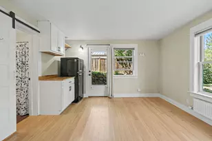 610 Beach St, Ashland, OR 97520 - Photo 45