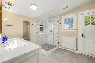 610 Beach St, Ashland, OR 97520 - Photo 27