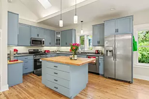 610 Beach St, Ashland, OR 97520 - Photo 11