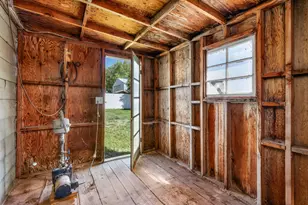2402 NE 3rd, Prineville, OR 97754 - Photo 25
