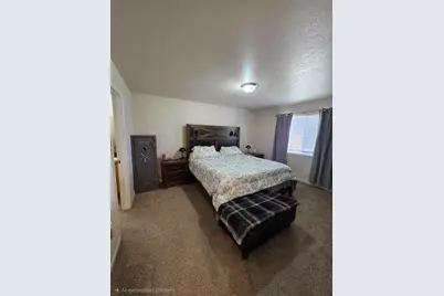 5556 State Street, Klamath Falls, OR 97603 - Photo 13