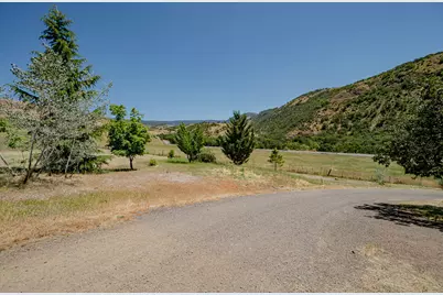 2909 Dead Indian Memorial Road, Ashland, OR 97520 - Photo 49