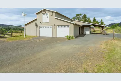 9114 Old Highway 99 S, Dillard, OR 97432 - Photo 43
