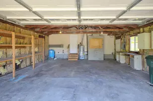 1225 SE Grandview Ave, Grants Pass, OR 97527 - Photo 17
