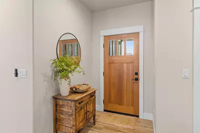 1004 Arana Drive, Phoenix, OR 97535 - Photo 3