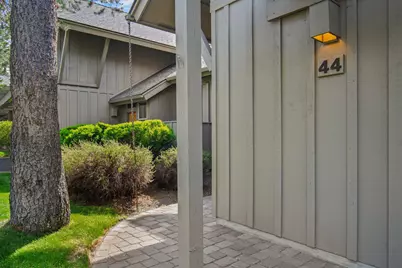 57129 Evergreen Loop #44, Sunriver, OR 97707 - Photo 11