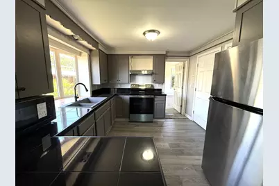 236 De Barr Avenue, Medford, OR 97501 - Photo 7