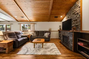 2348 Silver Palm Dr, Medford, OR 97504 - Photo 9