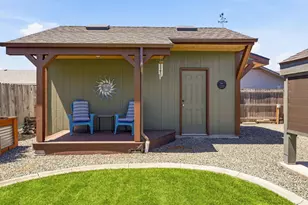 2348 Silver Palm Dr, Medford, OR 97504 - Photo 47
