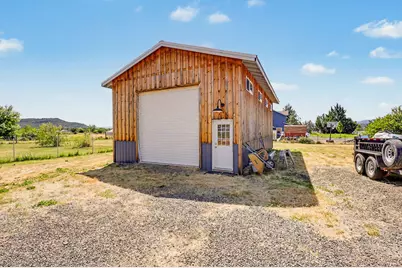 145 Highway 234, Eagle Point, OR 97524 - Photo 35