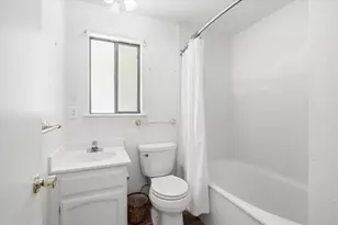 2700 Rogue River Hwy, Grants Pass, OR 97527 - Photo 29
