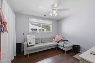 102 Elm St, Phoenix, OR 97535 - Photo 21