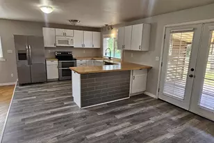 10912 Mesa Ct, Klamath Falls, OR 97601 - Photo 9