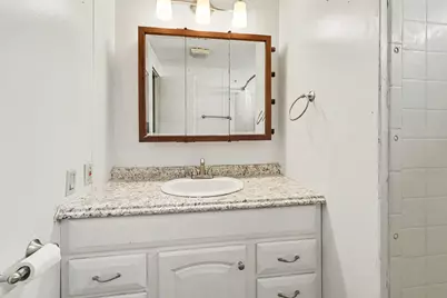 421 Stevens Road #UNIT 34, Eagle Point, OR 97524 - Photo 15