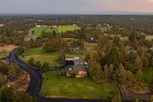 22539 Martee Ln, Bend, OR 97701 - Photo 191