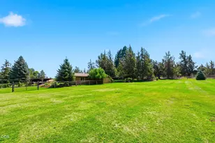 22539 Martee Ln, Bend, OR 97701 - Photo 115