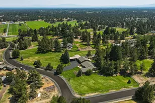 22539 Martee Ln, Bend, OR 97701 - Photo 125