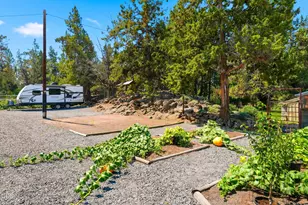 22539 Martee Ln, Bend, OR 97701 - Photo 65